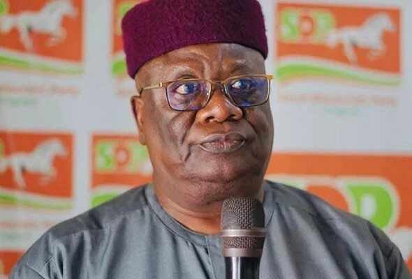 c57f4b989328ff3cd6bd55a681e3d68d