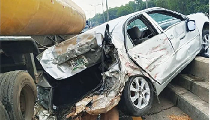 1040ed3dc05b4d0181cf4555c39824f5