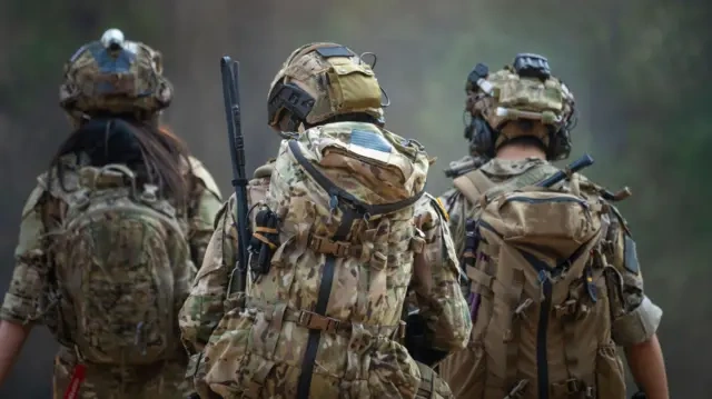 3b5368e59ebe2d1193e19ba084eb7c03