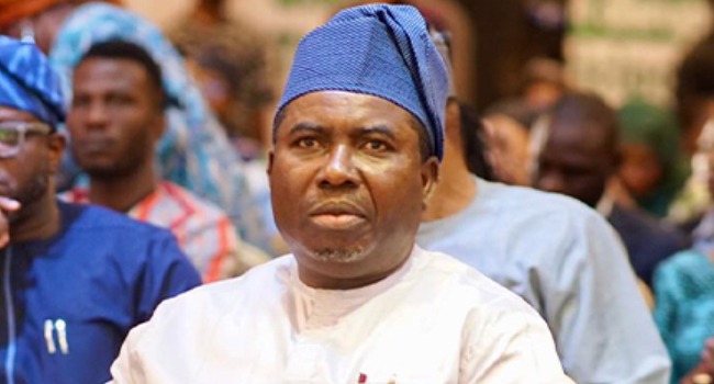 0299defe1e634f2f83e9e68137c3d93a