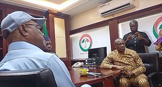 e7c9cb3683526c25bac4f162058c65fb